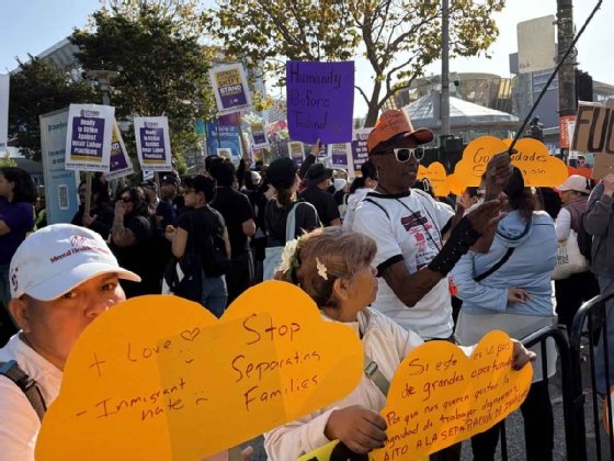 Dreamforce 2026 anti-Salesforce ICE protesters photo