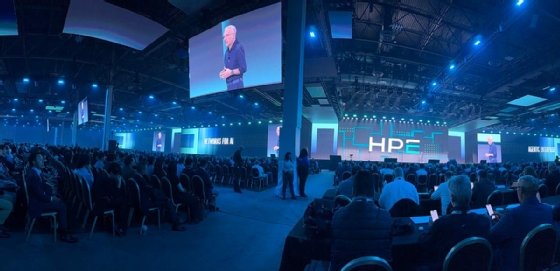 Photo from HPE Discover keynote.
