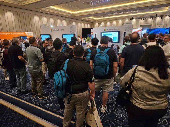 Microsoft Azure VMware Solution Explore presentation 