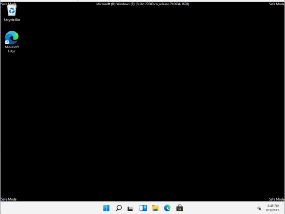 The GUI-based version of Safe Mode in Windows 11.
